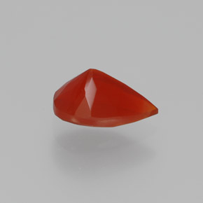 Opale de feu Orange rougeâtre naturelle En forme de poire, 0.98 ct, Transparent