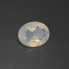 Opale de feu blanc naturelle coupe ovale, 1,21 ct, transparent