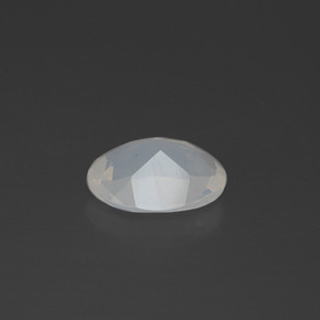 Opale de feu blanc naturelle coupe ovale, 1,21 ct, transparent