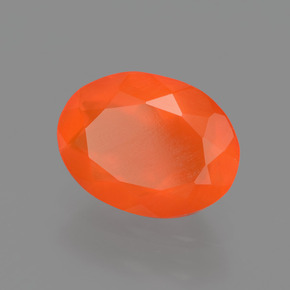 Opale de feu orange naturelle coupe ovale, 1,63 ct, transparent