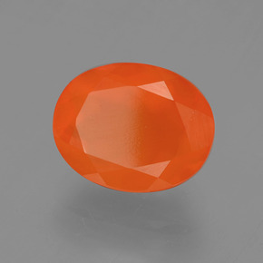 Opale de feu Orange naturelle Coupe ovale, 2.82 ct, Translucide
