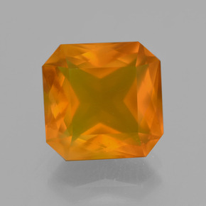 Opale de feu Jaune orange naturelle Taille émeraude, 4.62 ct, Translucide
