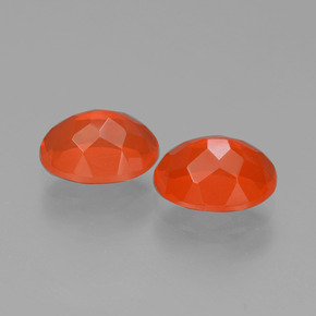 Achetez naturel 1.55ct Orange feu Opale de feu gems, Coupe ovale, En provenance Mexique chez GemSelect. En stock, livraison internationale!