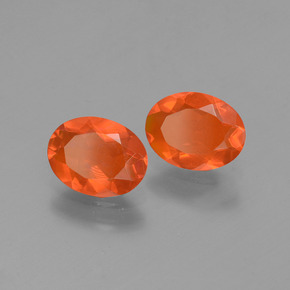 Achetez naturel 1.31ct Orange rouge foncé Opale de feu gems, Coupe ovale, En provenance Mexique chez GemSelect. En stock, livraison internationale!