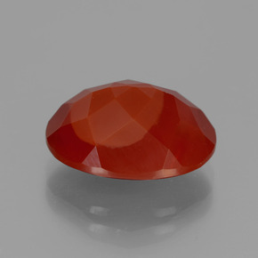 Opale de feu orange rougeâtre naturelle coupe ovale, 5,11 ct, translucide