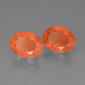Achetez naturel ct Orange Opale de feu gems, Coupe ovale, En provenance Mexique chez GemSelect. En stock, livraison internationale!