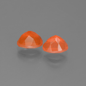 Achetez naturel 1.17ct Orange rouge foncé Opale de feu gems, Coupe ovale, En provenance Mexique chez GemSelect. En stock, livraison internationale!