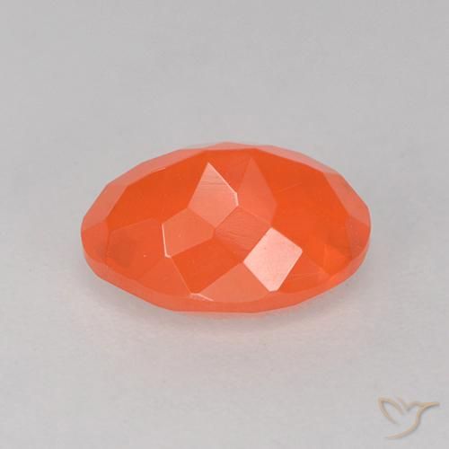 Opale de feu Orange intense naturelle Coupe ovale, 0.88 ct, Transparent