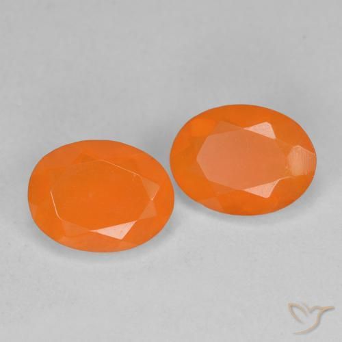 Shop natural 1.49ct Orange moyen Opale de feu gems, ovale, from Mexique at GemSelect. In stock, global shipping!