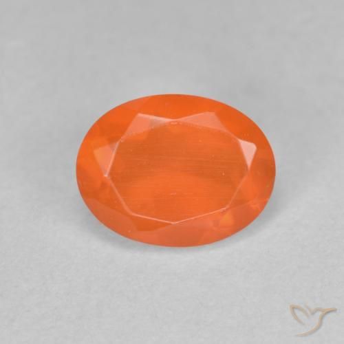 Opale de feu Orange vif naturelle Coupe ovale, 0.70 ct, Transparent