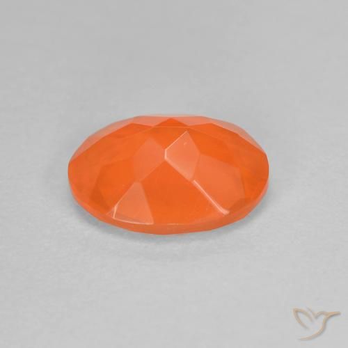 Opale de feu Orange vif naturelle ovale, 0.70 ct, Transparent