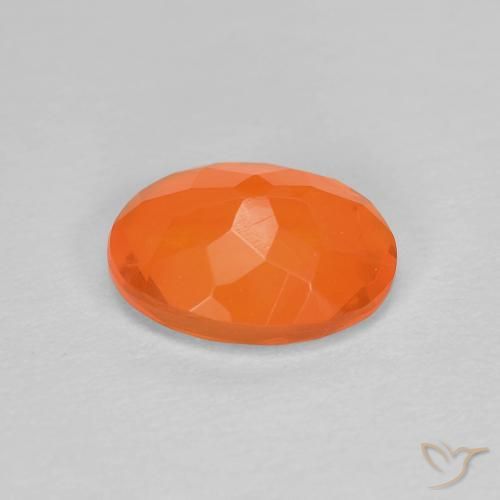 Opale de feu Orange rougeâtre naturelle ovale, 0.81 ct, Transparent