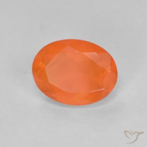 Opale de feu Orange moyen naturelle ovale, 0.68 ct, Translucide