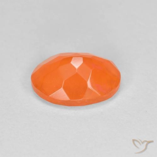 Opale de feu Orange feu naturelle ovale, 0.76 ct, Translucide