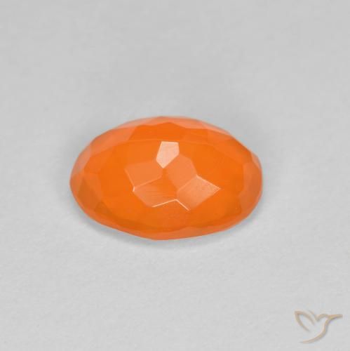 Opale de feu Orange rougeâtre naturelle ovale, 0.67 ct, Translucide