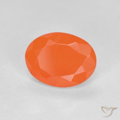 Opale de feu Orange vif naturelle ovale, 0.69 ct, Translucide