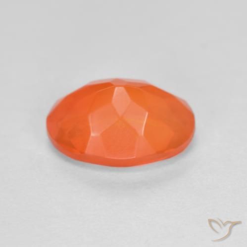 Opale de feu Orange intense naturelle ovale, 0.72 ct, Translucide