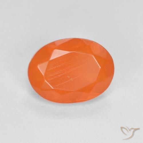 Opale de feu Orange vif naturelle ovale, 0.77 ct, Translucide