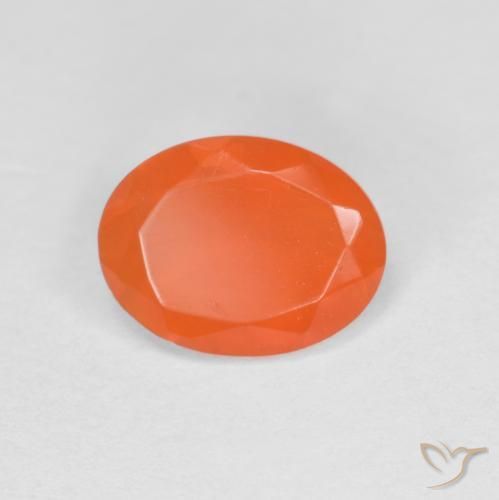 Opale de feu Orange intense naturelle ovale, 0.59 ct, Translucide