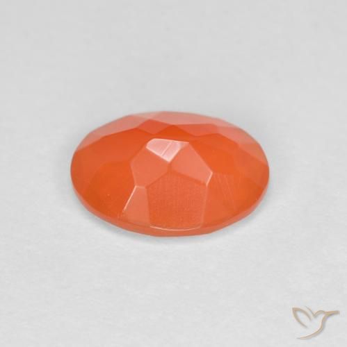 Opale de feu Orange intense naturelle ovale, 0.59 ct, Translucide