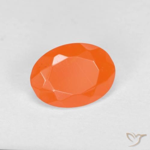 Opale de feu Orange abricot chaud naturelle ovale, 0.64 ct, Translucide