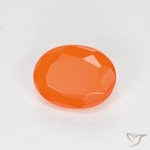 Opale de feu Orange rougeâtre naturelle ovale, 0.64 ct, Translucide