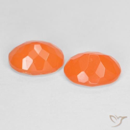 Shop natural 1.45ct Orange moyen Opale de feu gems, ovale, from Mexique at GemSelect. In stock, global shipping!
