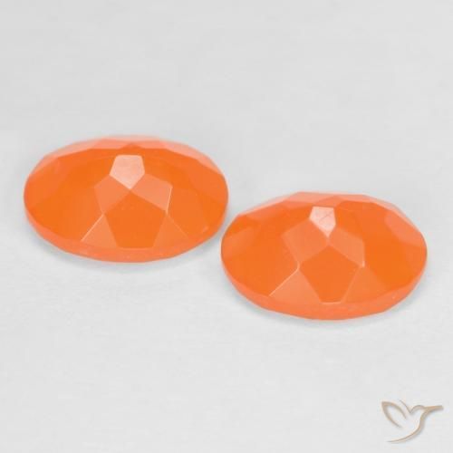 Shop natural 1.56ct Orange moyen Opale de feu gems, ovale, from Mexique at GemSelect. In stock, global shipping!