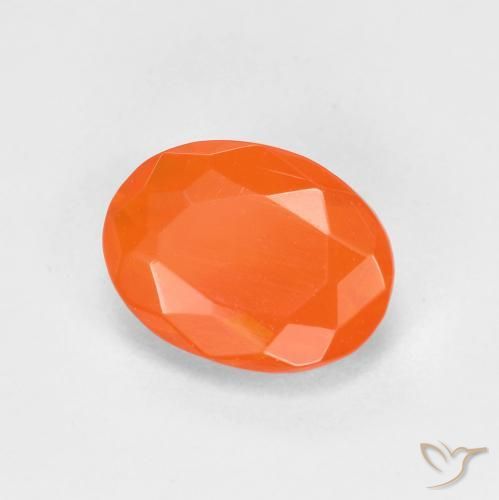 Opale de feu Orange vif naturelle ovale, 0.65 ct, Transparent