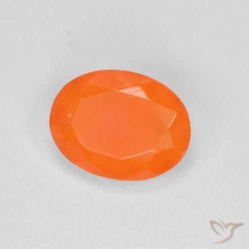 Opale de feu Orange rougeâtre naturelle ovale, 0.70 ct, Transparent