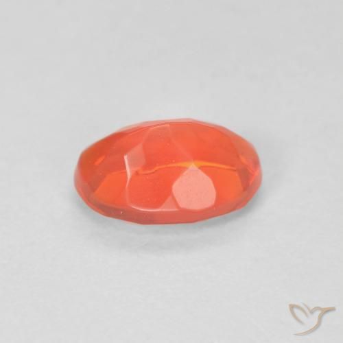 Opale de feu Orange rouge foncé naturelle ovale, 0.57 ct, Transparent