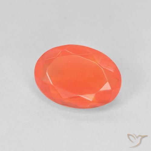 Opale de feu Orange vif naturelle ovale, 0.88 ct, Transparent