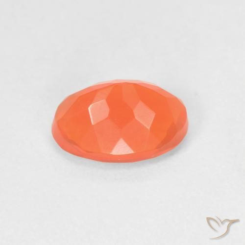 Opale de feu Orange vif naturelle ovale, 0.66 ct, Transparent