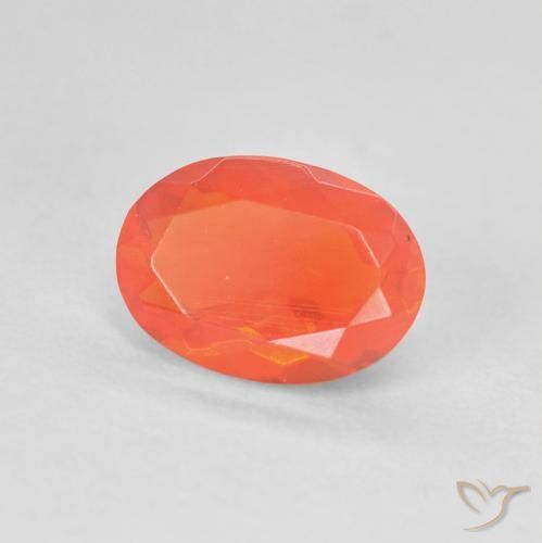 Opale de feu Orange intense naturelle ovale, 0.88 ct, Transparent