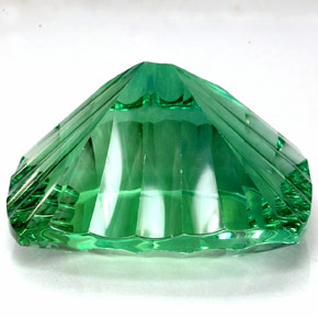 Fluorite vert naturelle coupe coussin, 93,56 ct, IF