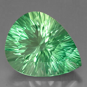 Fluorite vert naturelle en forme de poire, 37,71 ct, VVS