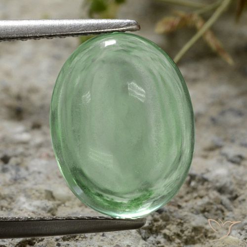 4.50ct Naturel Vert clair Fluorine, ovale, Transparent
