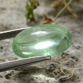 Fluorine Vert clair naturelle ovale, 4.50 ct, Transparent
