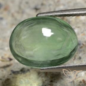 Fluorine Vert moyen naturelle ovale, 5.07 ct, Transparent