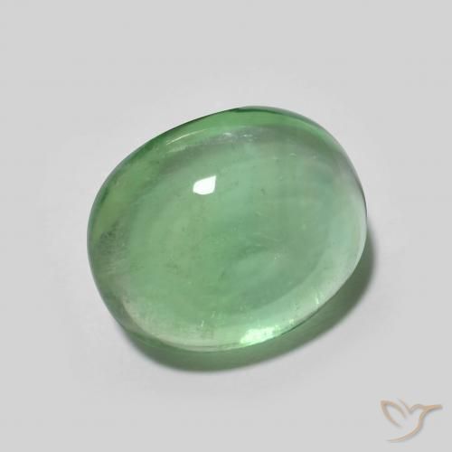 Fluorine Vert chaud naturelle ovale, 5.26 ct, Transparent