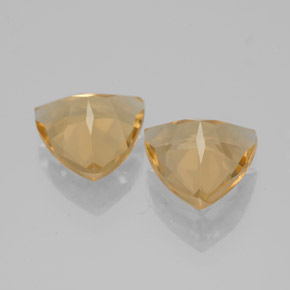 Achetez naturel 2.70ct Jaune Béryl doré gems, Trillion, En provenance Madagascar chez GemSelect. En stock, livraison internationale!