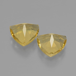 Achetez naturel ct Jaune Béryl doré gems, Trillion, En provenance Madagascar chez GemSelect. En stock, livraison internationale!