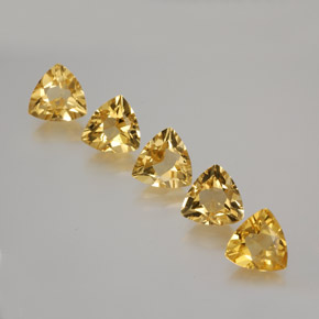 Achetez naturel ct Jaune Béryl doré gems, Trillion, En provenance Madagascar chez GemSelect. En stock, livraison internationale!