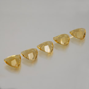 Achetez naturel ct Jaune Béryl doré gems, Trillion, En provenance Madagascar chez GemSelect. En stock, livraison internationale!
