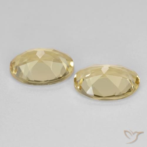 Shop natural 3.02ct Jaune doré léger Béryl doré gems, ovale, from Madagascar at GemSelect. In stock, global shipping!