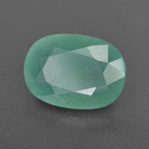 Grandidiérite Vert bleuté moyen naturelle Coupe ovale, 3.30 ct, VS-SI