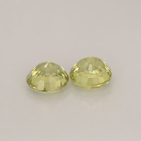 Achetez naturel ct vert grenat grossulaire gems, coupe roude, en provenance kenya chez gemselect. en stock, livraison internationale!