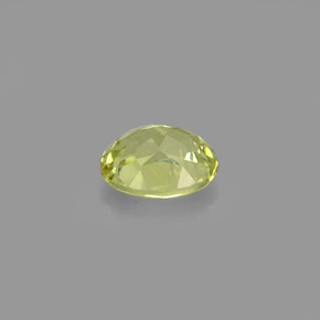 Grenat grossulaire vert naturelle coupe ovale, 0,91 ct, VVS