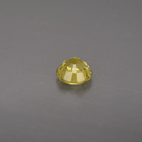 Grenat grossulaire jaune naturelle coupe roude, 0,61 ct, VS