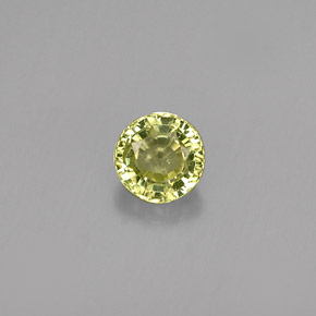Grenat grossulaire vert naturelle coupe roude, 0,39 ct, VS